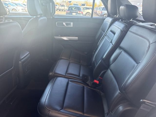 Used 2023 Ford Explorer XLT w/ Equipment Group 202A image 19
