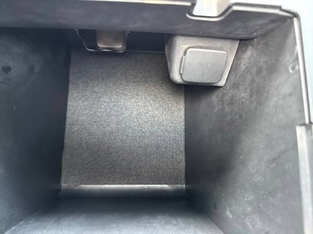 Used 2023 Ford Explorer XLT w/ Equipment Group 202A AWD/4WD image 35