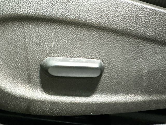 Used 2014 Chevrolet Cruze LT FWD image 18