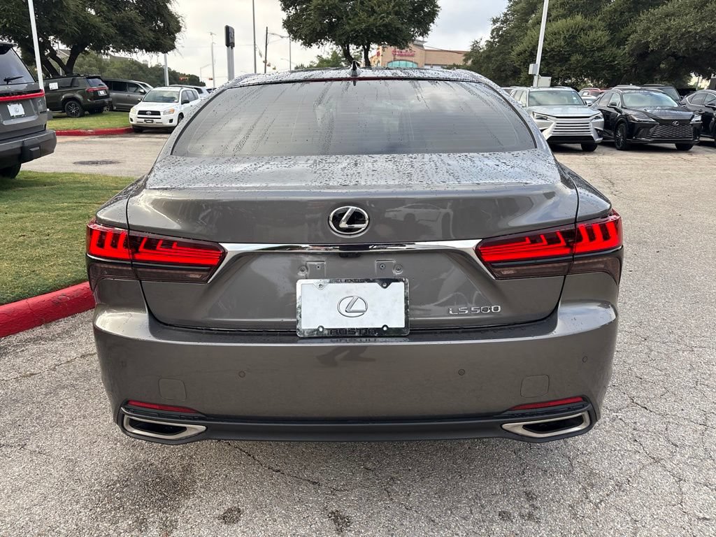 Used 2023 Lexus LS 500 w/ Luxury Package RWD image 4