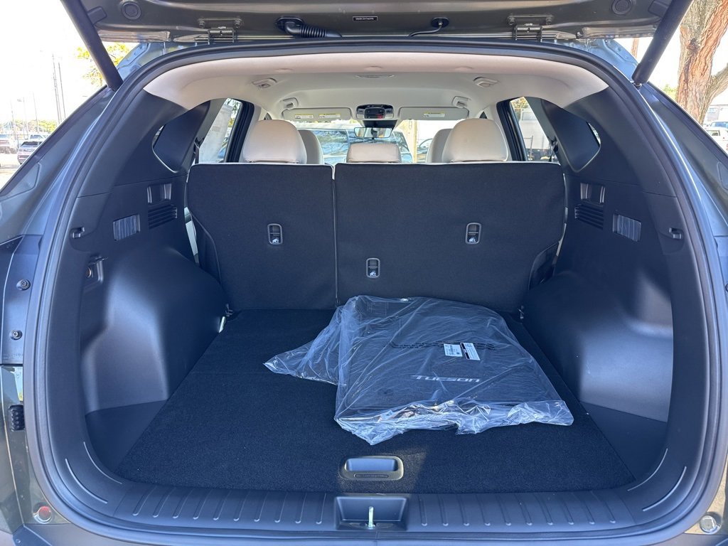 New 2026 Hyundai Tucson SEL image 16