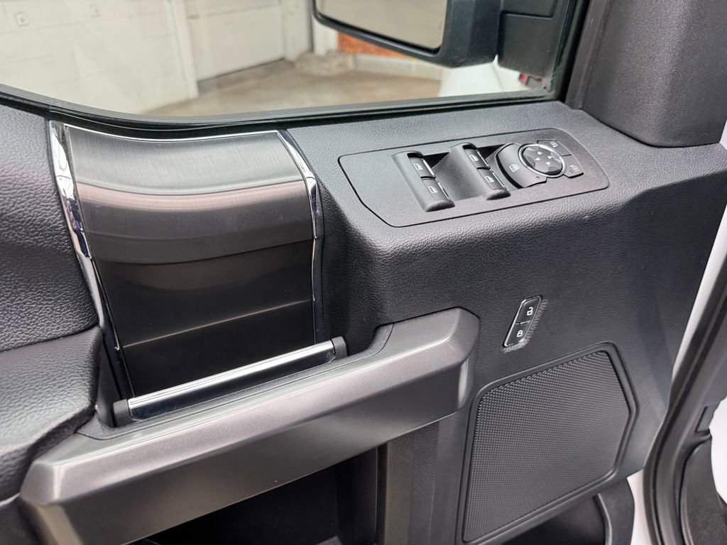 Used 2018 Ford F150 XLT w/ Equipment Group 301A Mid image 11