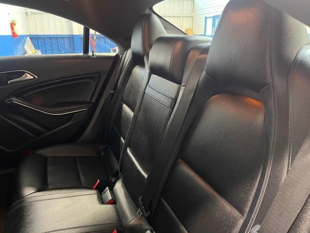 Used 2018 Mercedes-Benz CLA 250 image 17