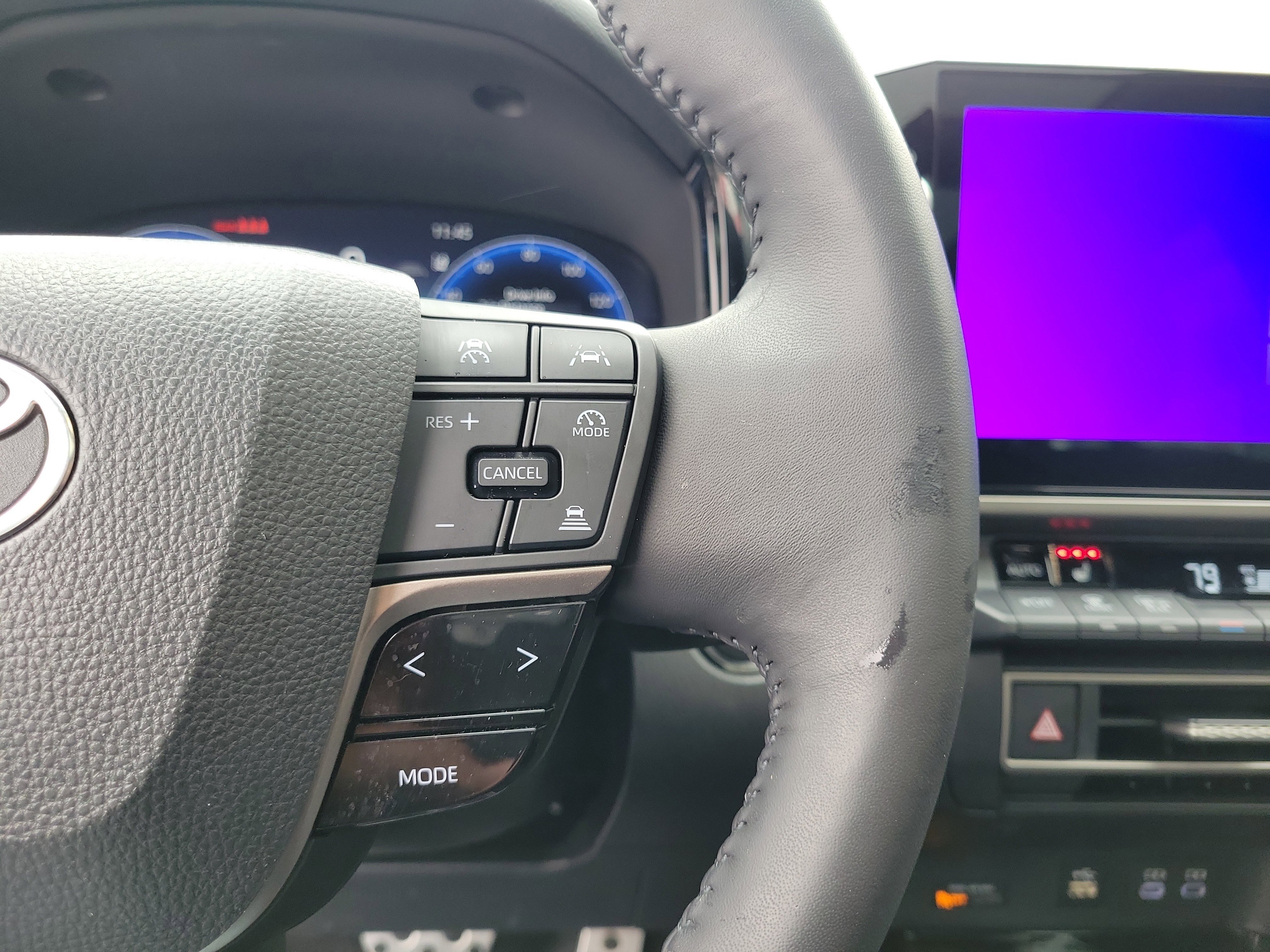 Used 2025 Toyota Camry XSE FWD image 24