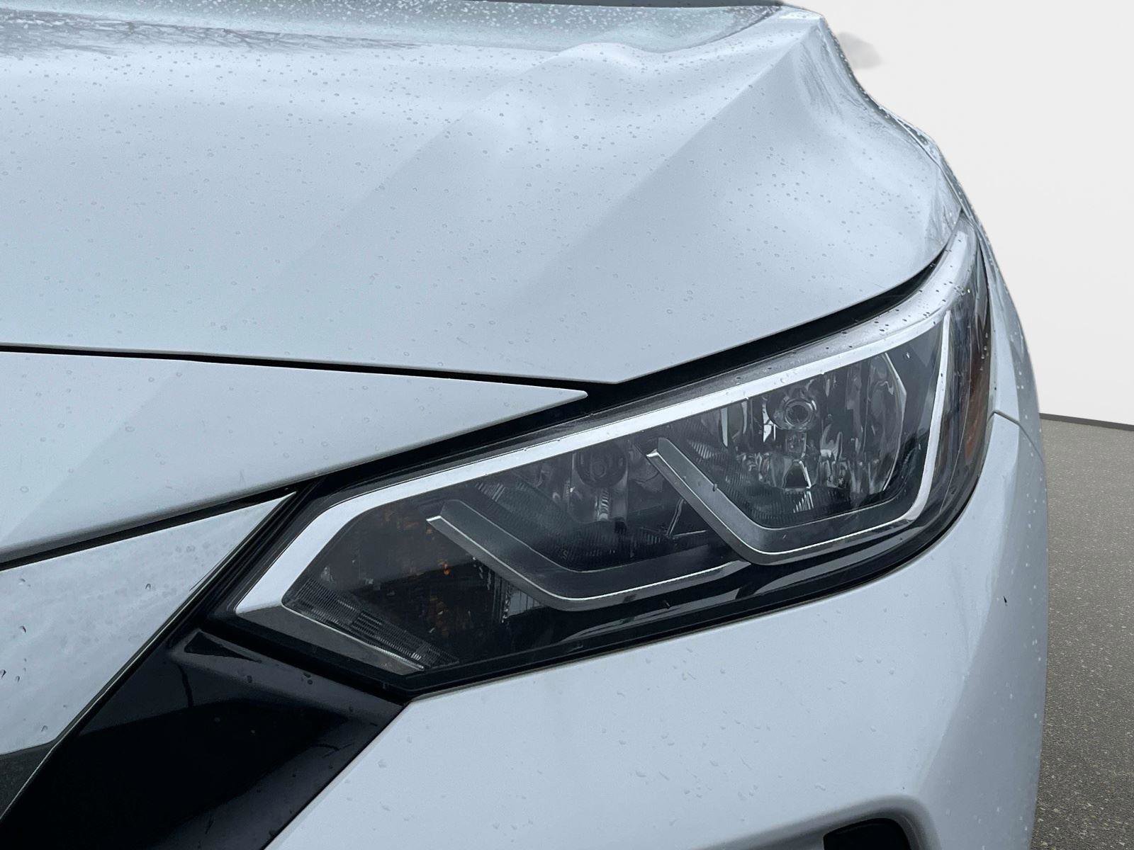 Used 2022 Nissan Sentra S image 10