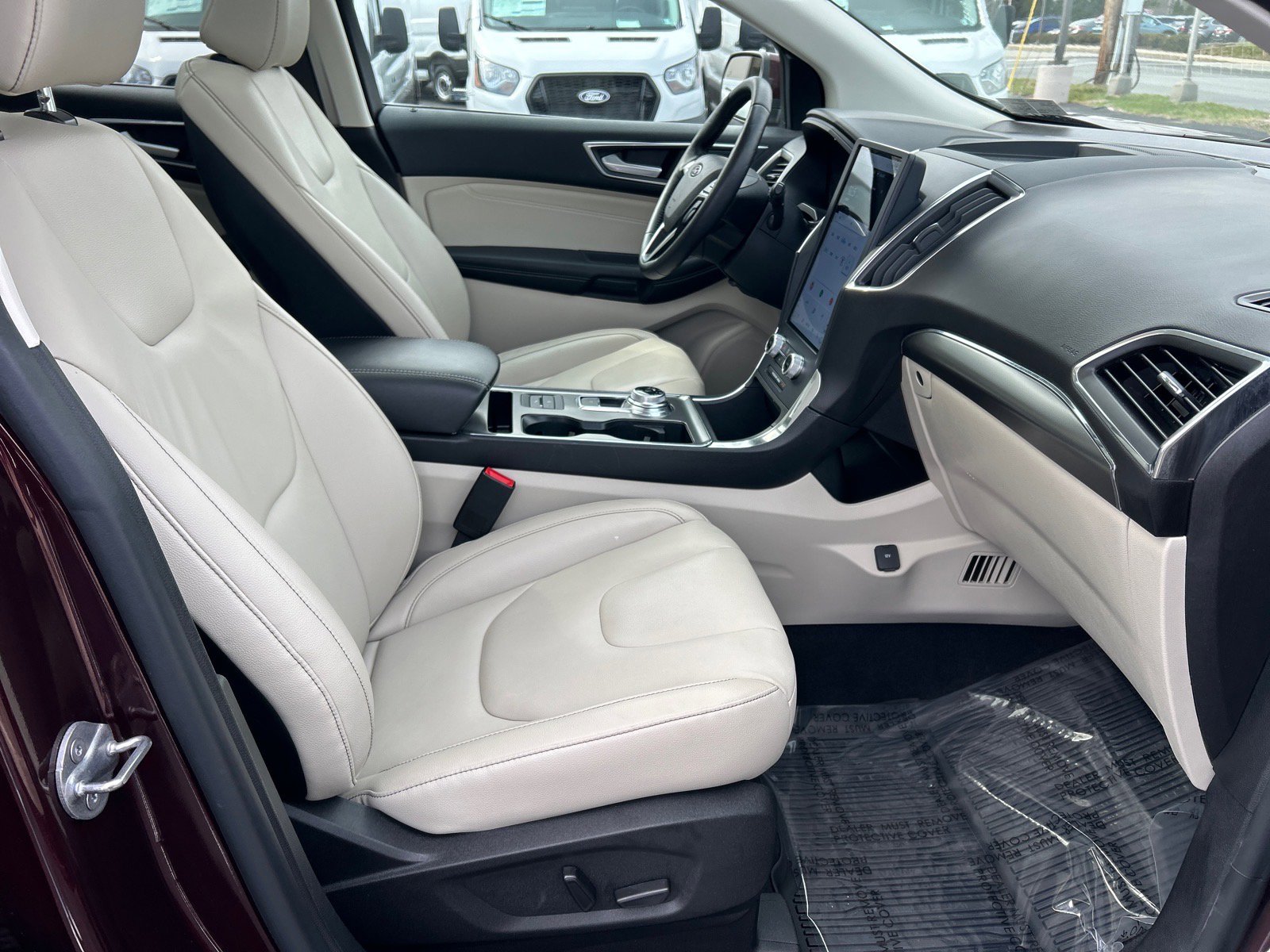 Certified 2022 Ford Edge Titanium AWD/4WD image 19