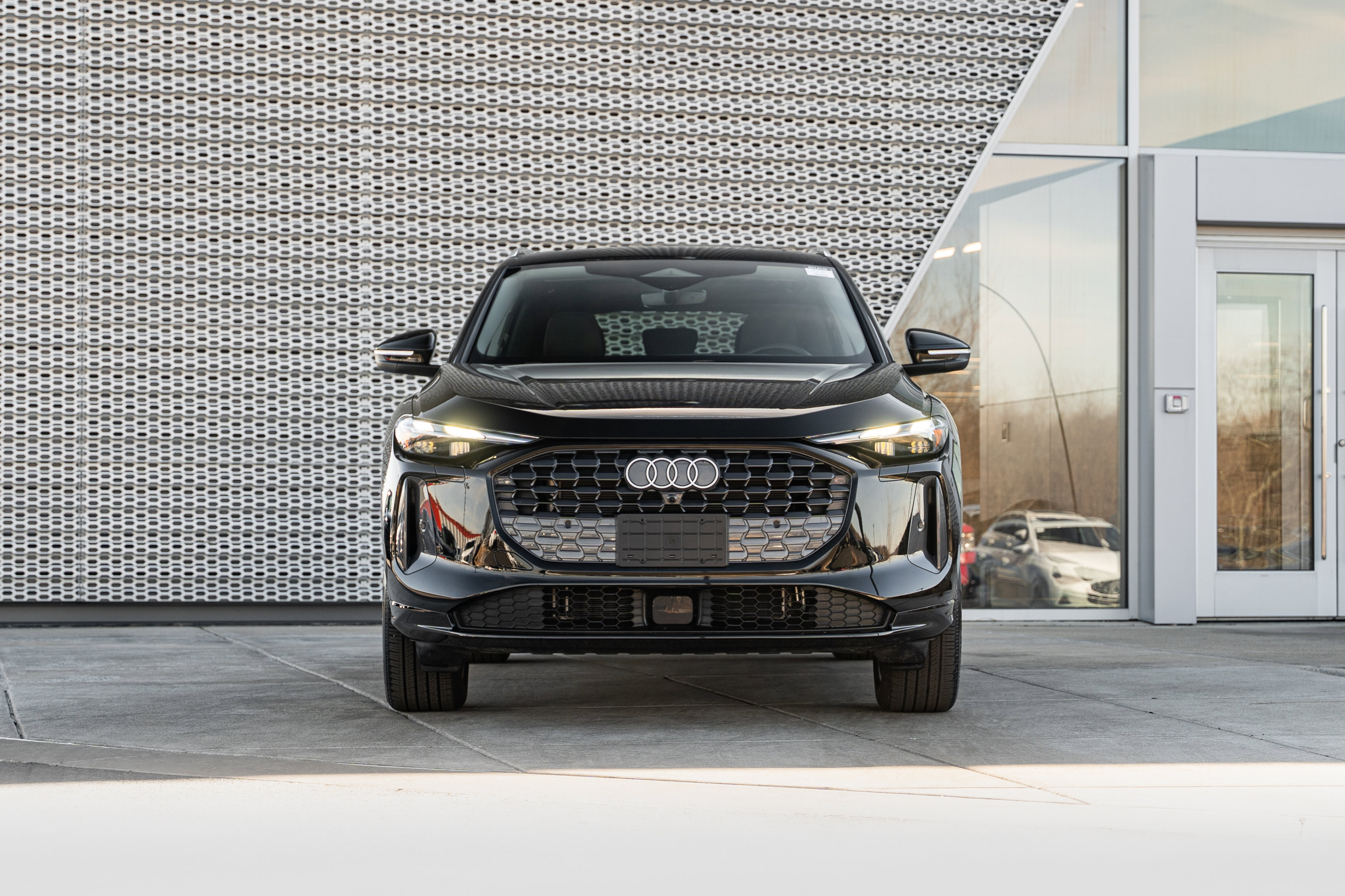 Certified 2025 Audi Q5 Premium w/ Convenience Package image 34