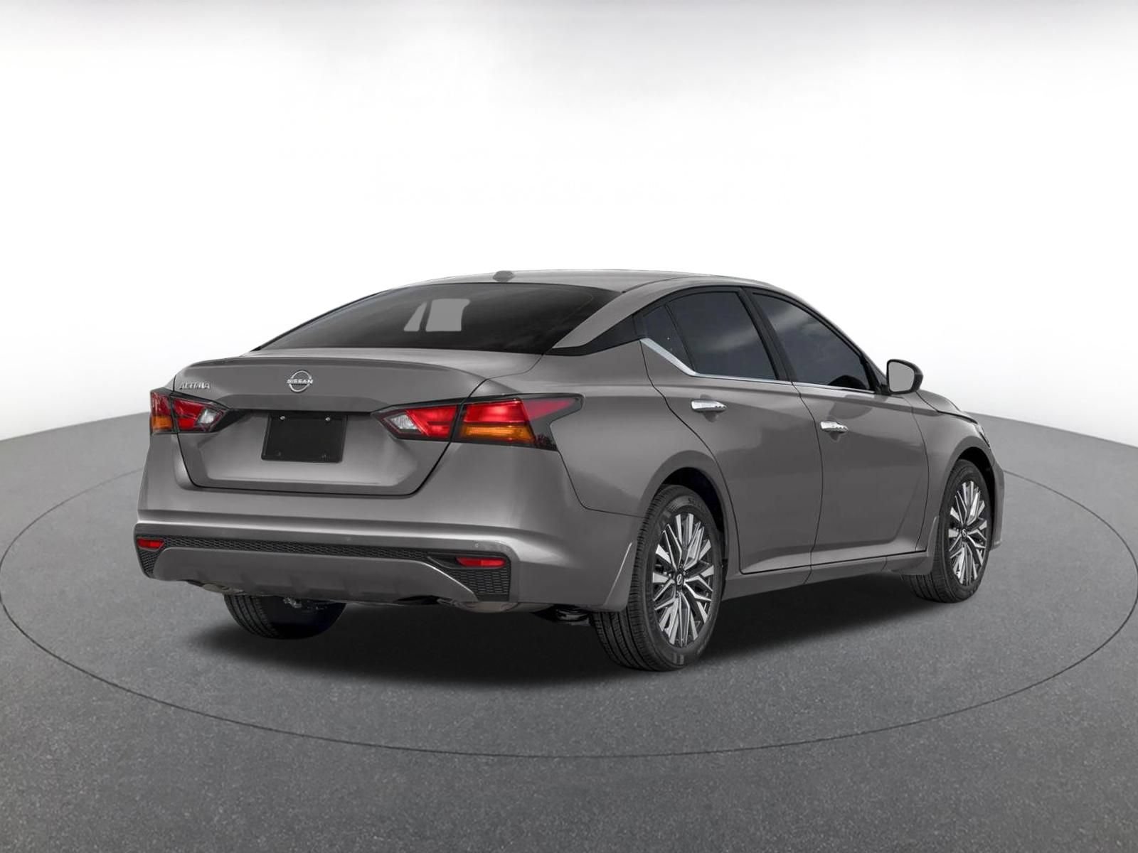 Used 2025 Nissan Altima 2.5 SV FWD video 2