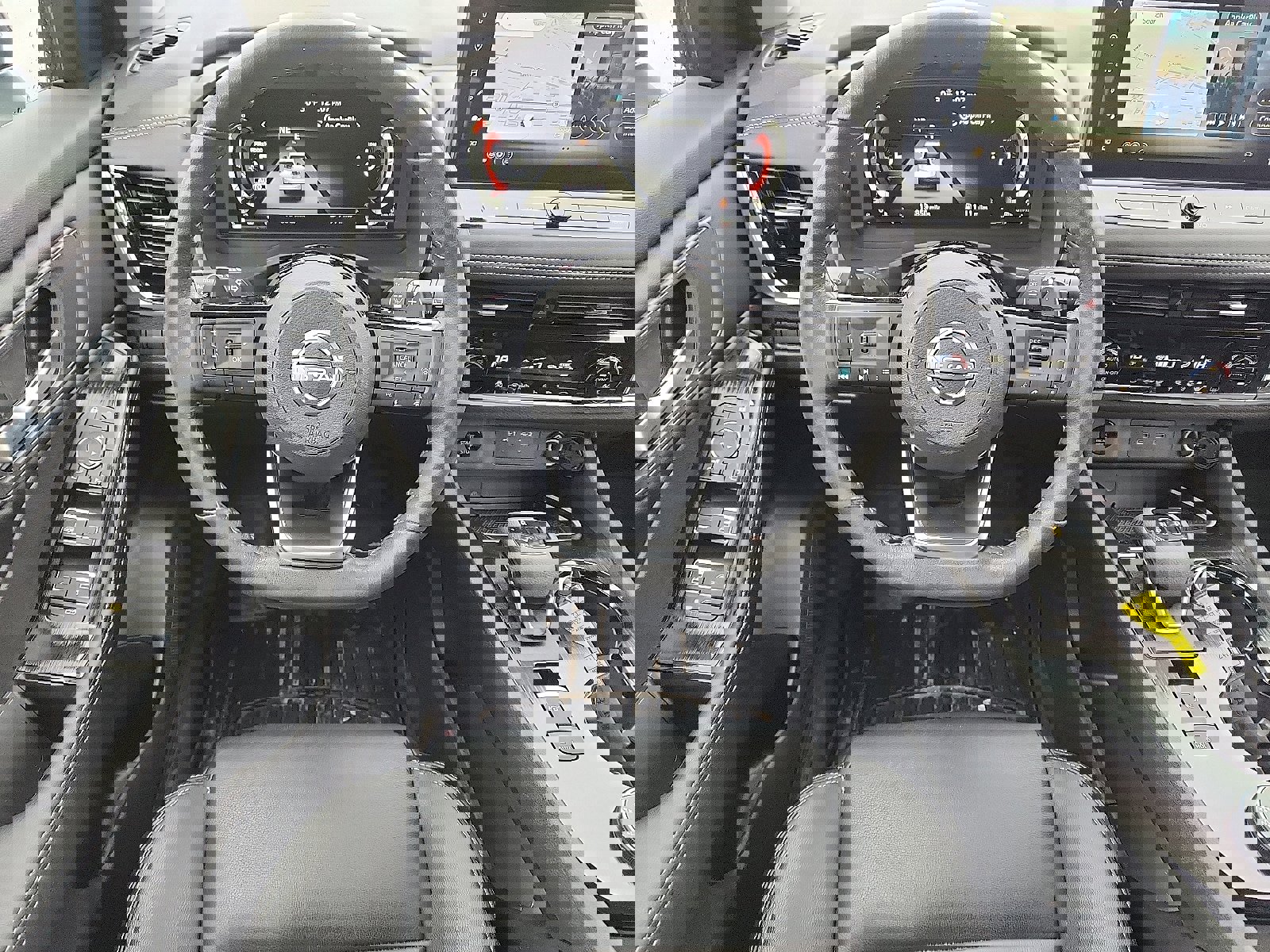 Used 2024 Nissan Rogue SL image 10