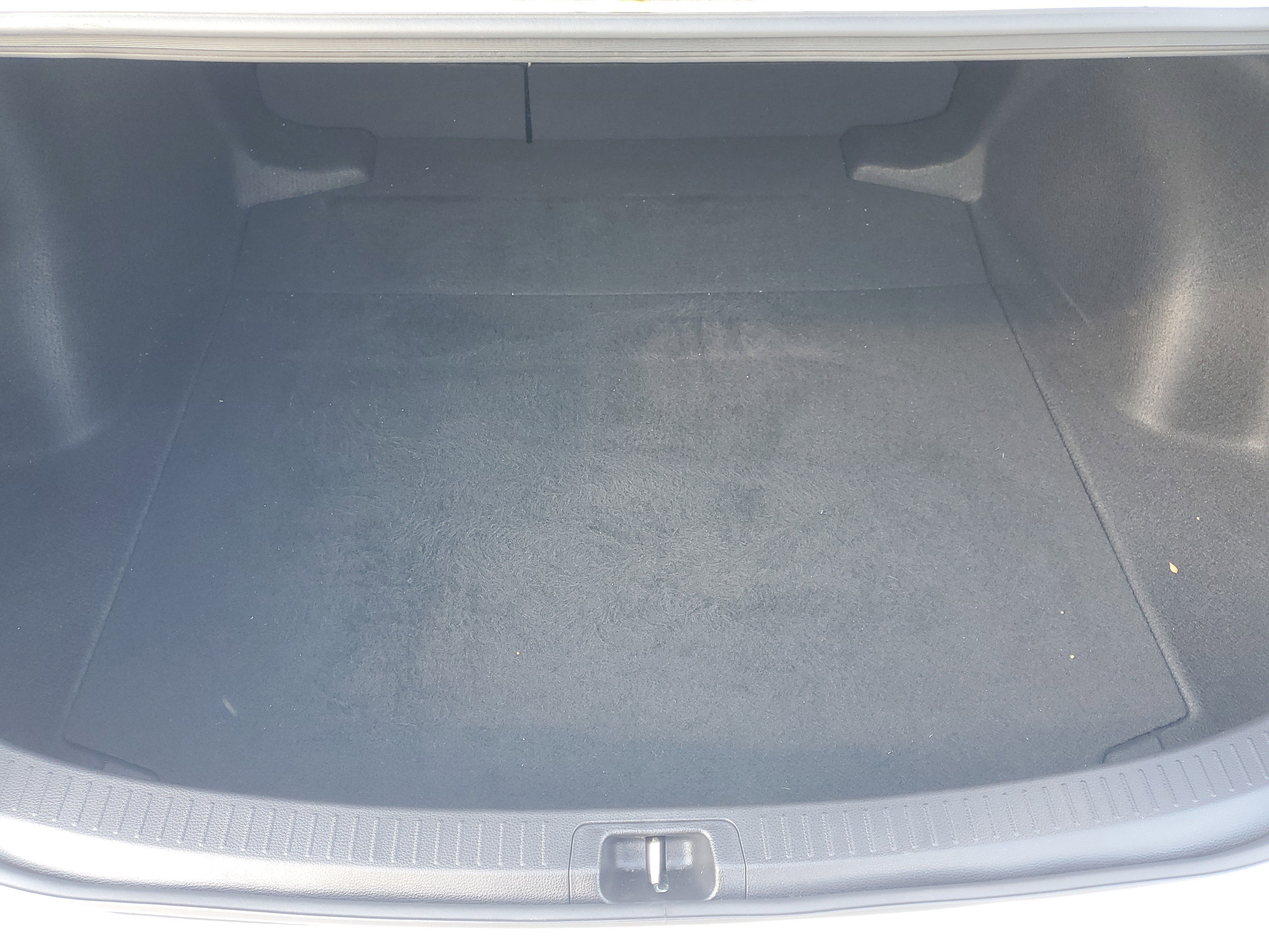 Certified 2023 Toyota Corolla LE image 10