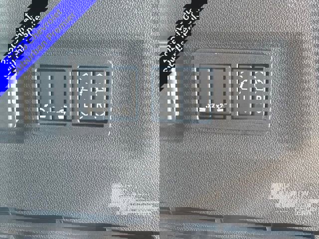 New 2025 Chevrolet Suburban Premier w/ Sun And Tow Package image 31