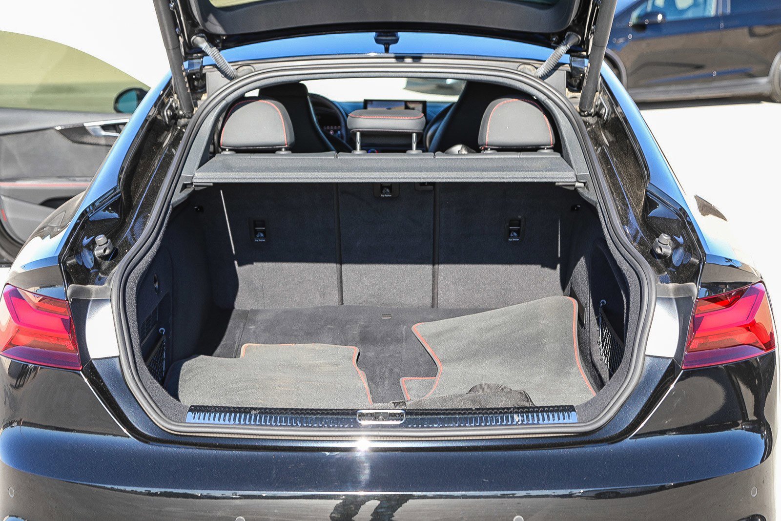 Used 2024 Audi S5 Prestige image 25