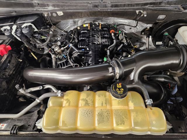 Used 2021 Ford Expedition Limited RWD image 32