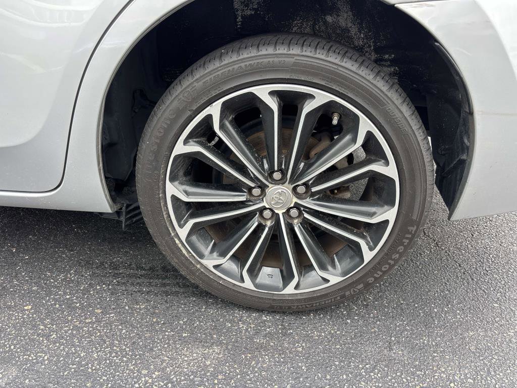 Used 2015 Toyota Corolla S Plus image 28