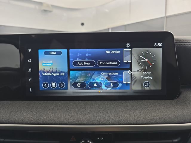 Used 2025 Nissan Kicks SV image 30