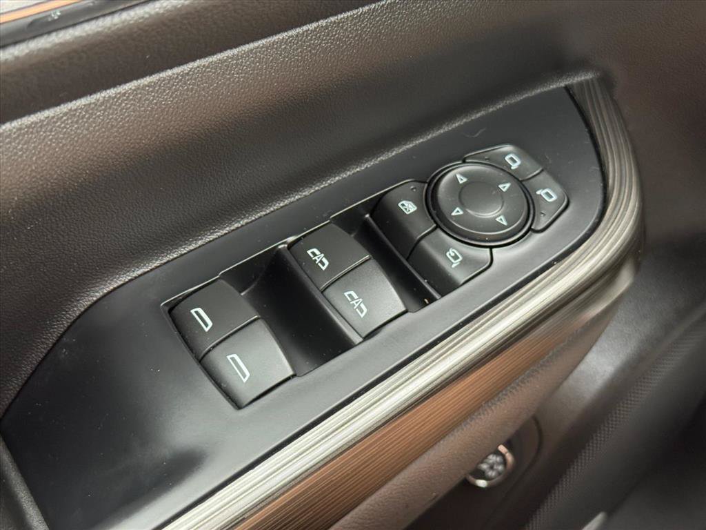 Used 2022 GMC Acadia SLT w/ Elevation Edition AWD/4WD image 16