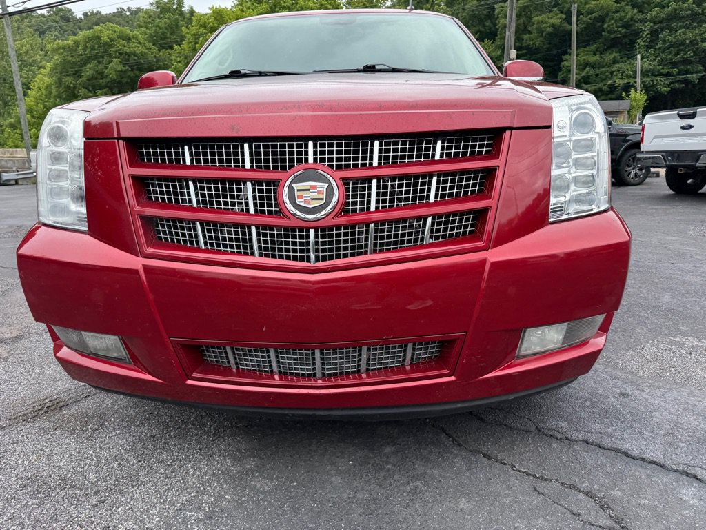 Used 2013 Cadillac Escalade Premium AWD/4WD image 18