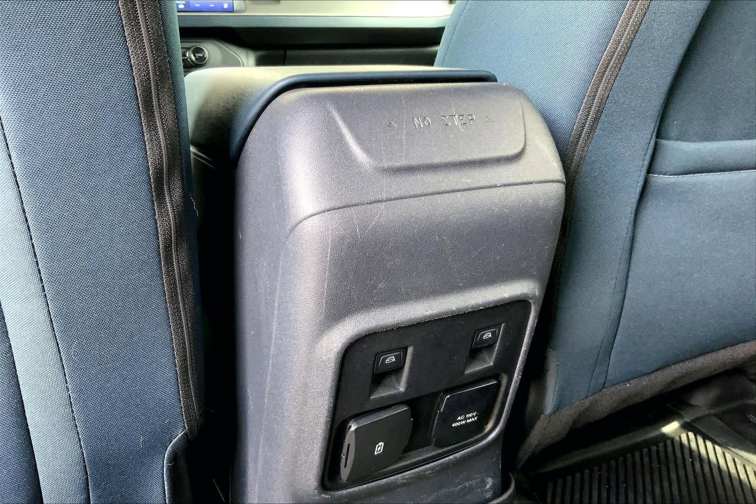 Used 2022 Ford Bronco Outer Banks AWD/4WD image 35