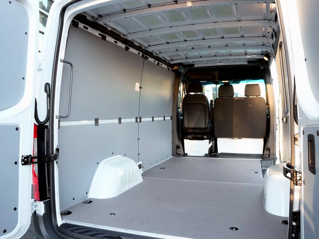 Used 2026 Mercedes-Benz Sprinter 2500 image 6