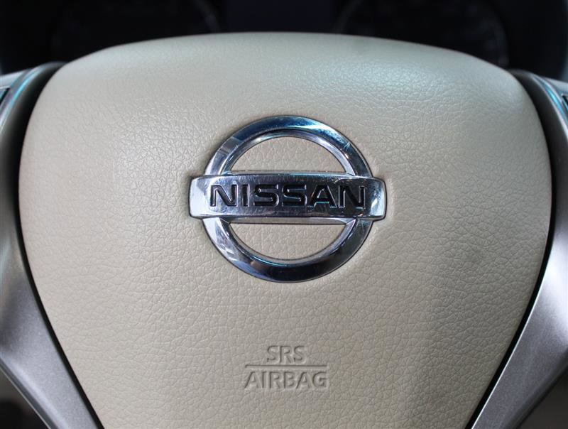 Used 2013 Nissan Altima 2.5 SL w/ Technology Pkg FWD image 12