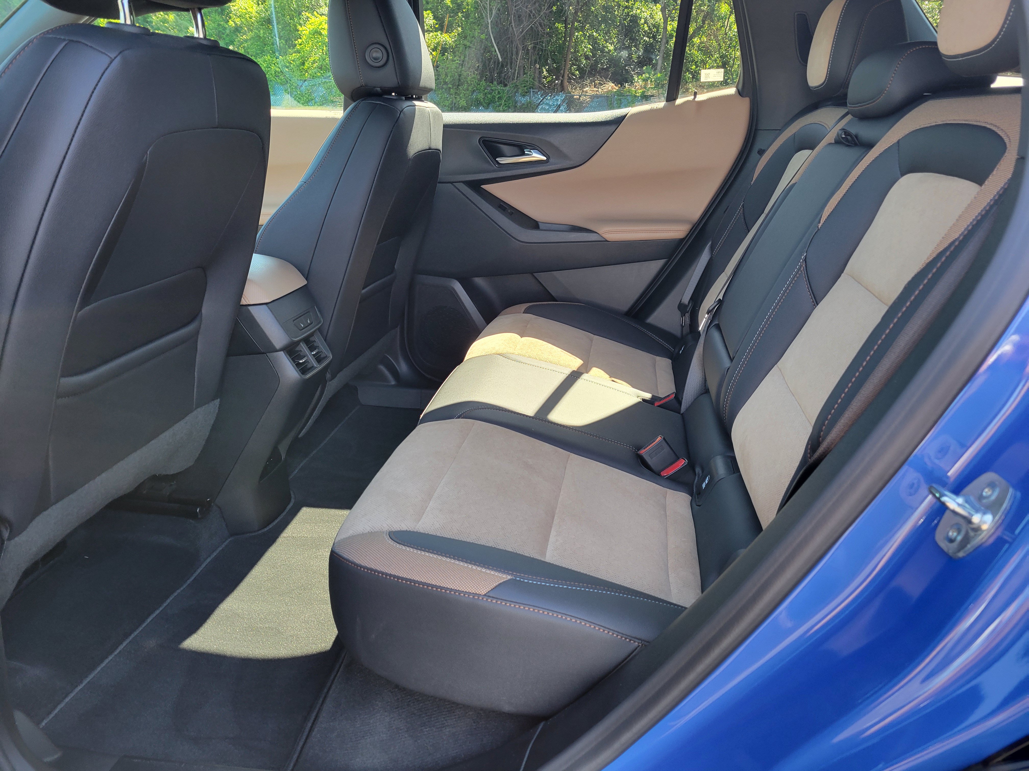 Certified 2026 Chevrolet Equinox ACTIV w/ Convenience Package III AWD/4WD image 35