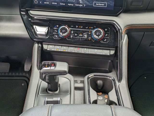 Used 2025 GMC Sierra 1500 AT4 w/ AT4 Premium Package AWD/4WD image 18