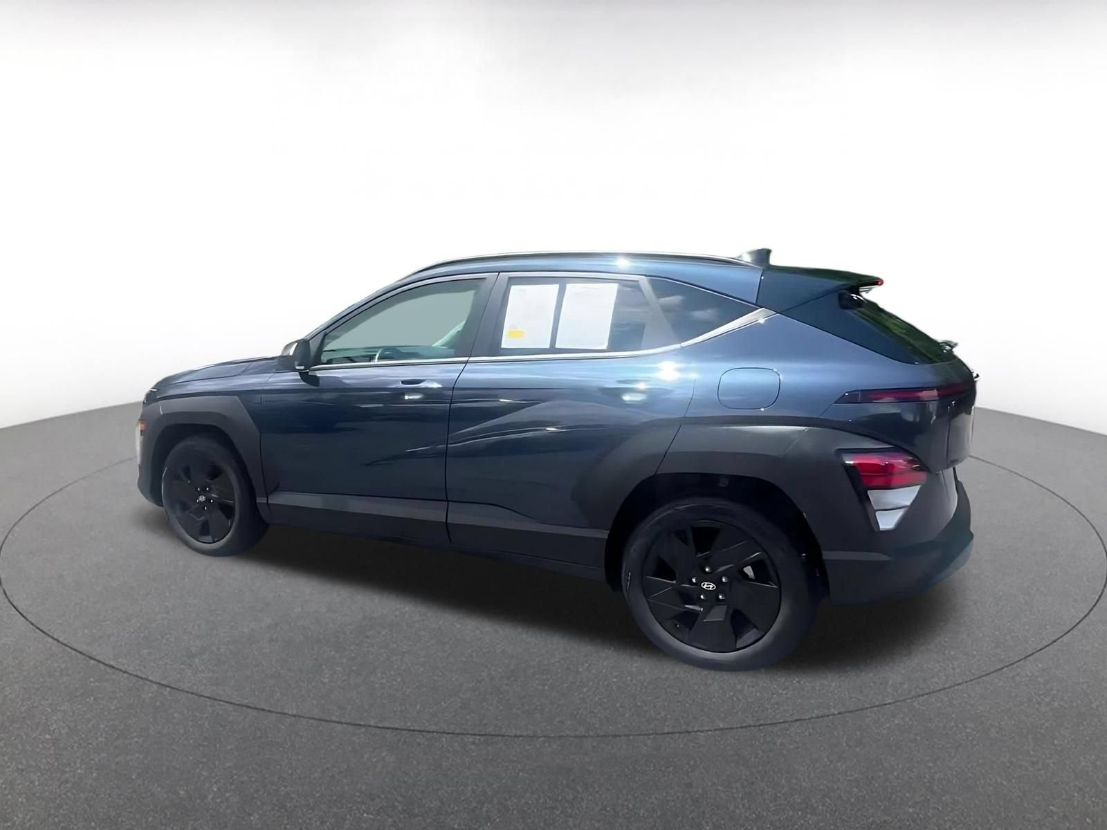 Used 2026 Hyundai Kona SEL Sport FWD image 10