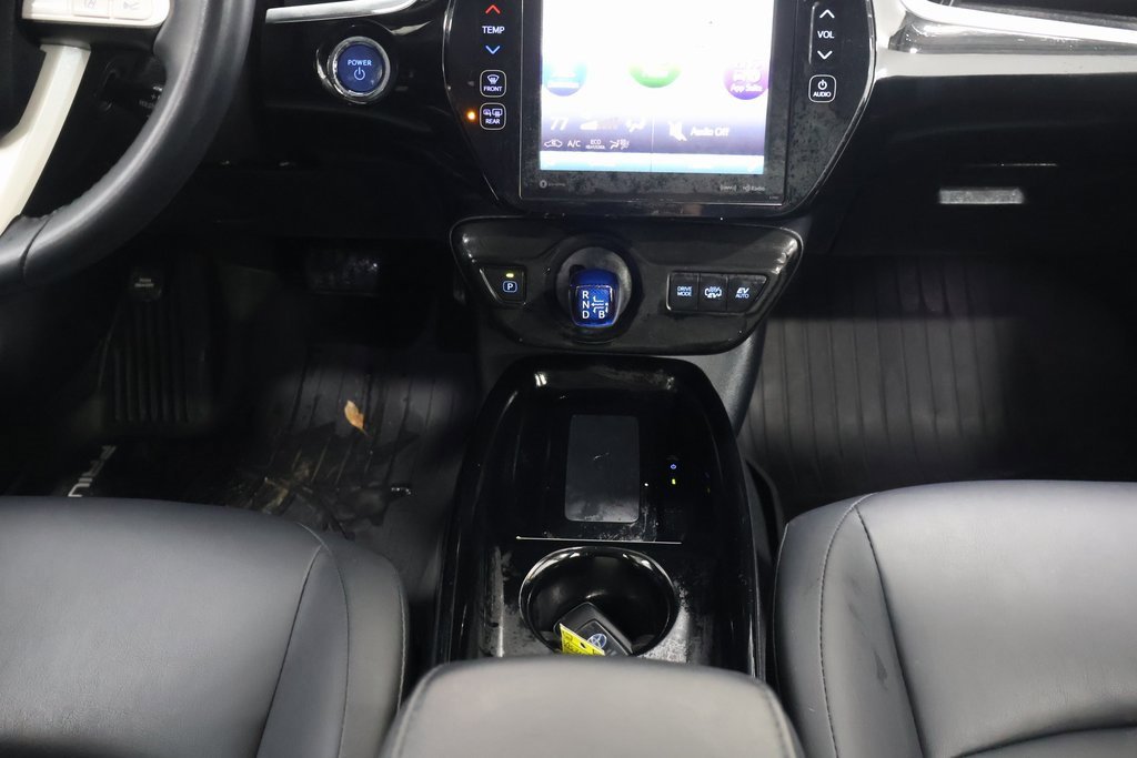 Used 2018 Toyota Prius Prime Premium image 20