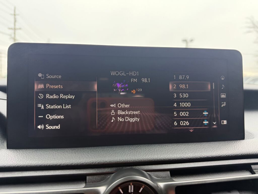 Used 2025 Lexus IS 350 F Sport w/ Navigation Package image 16