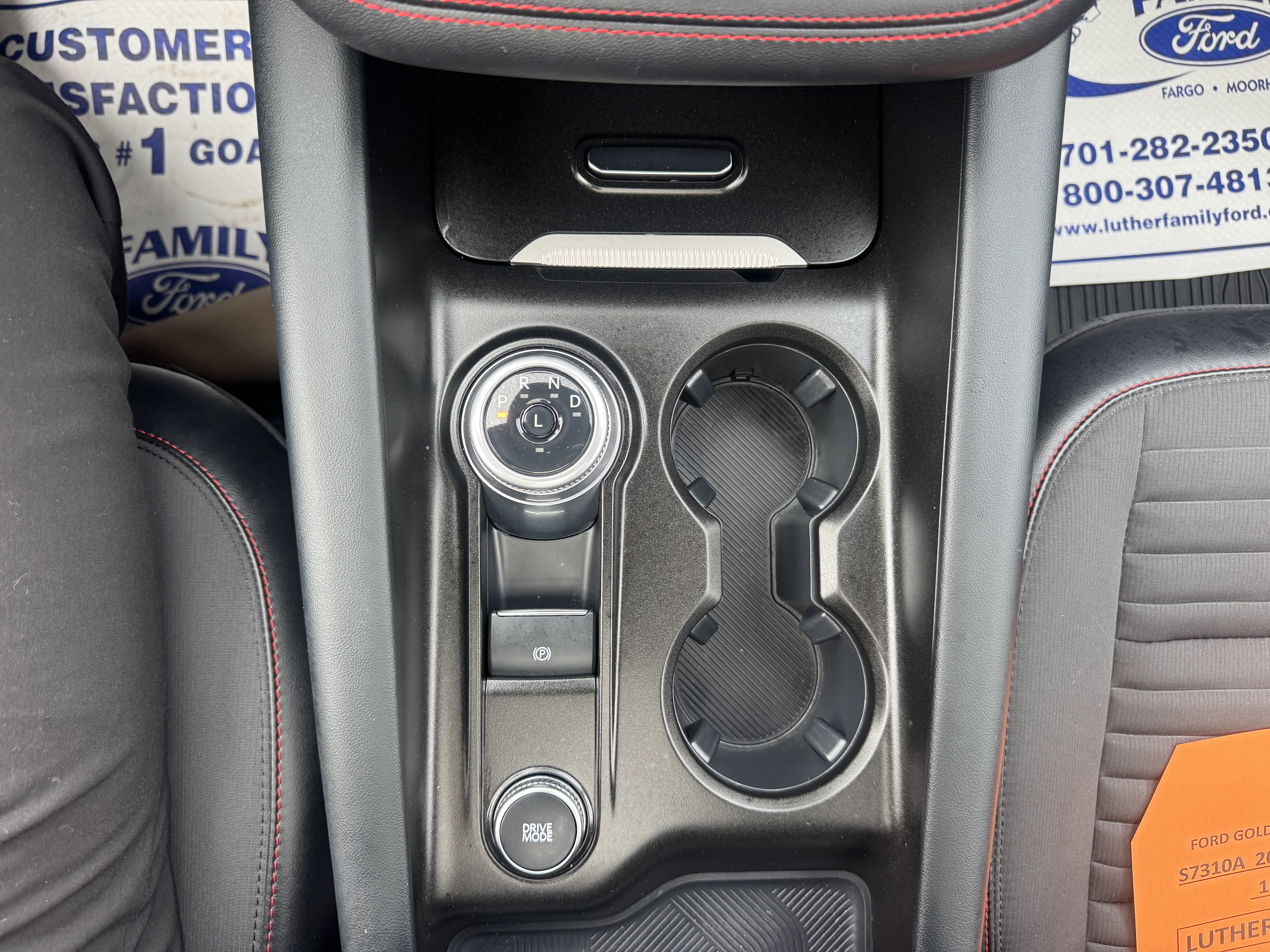 Certified 2025 Ford Explorer ST-Line w/ Premium Package image 17