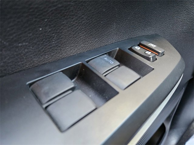 Used 2015 Toyota Tundra SR image 31