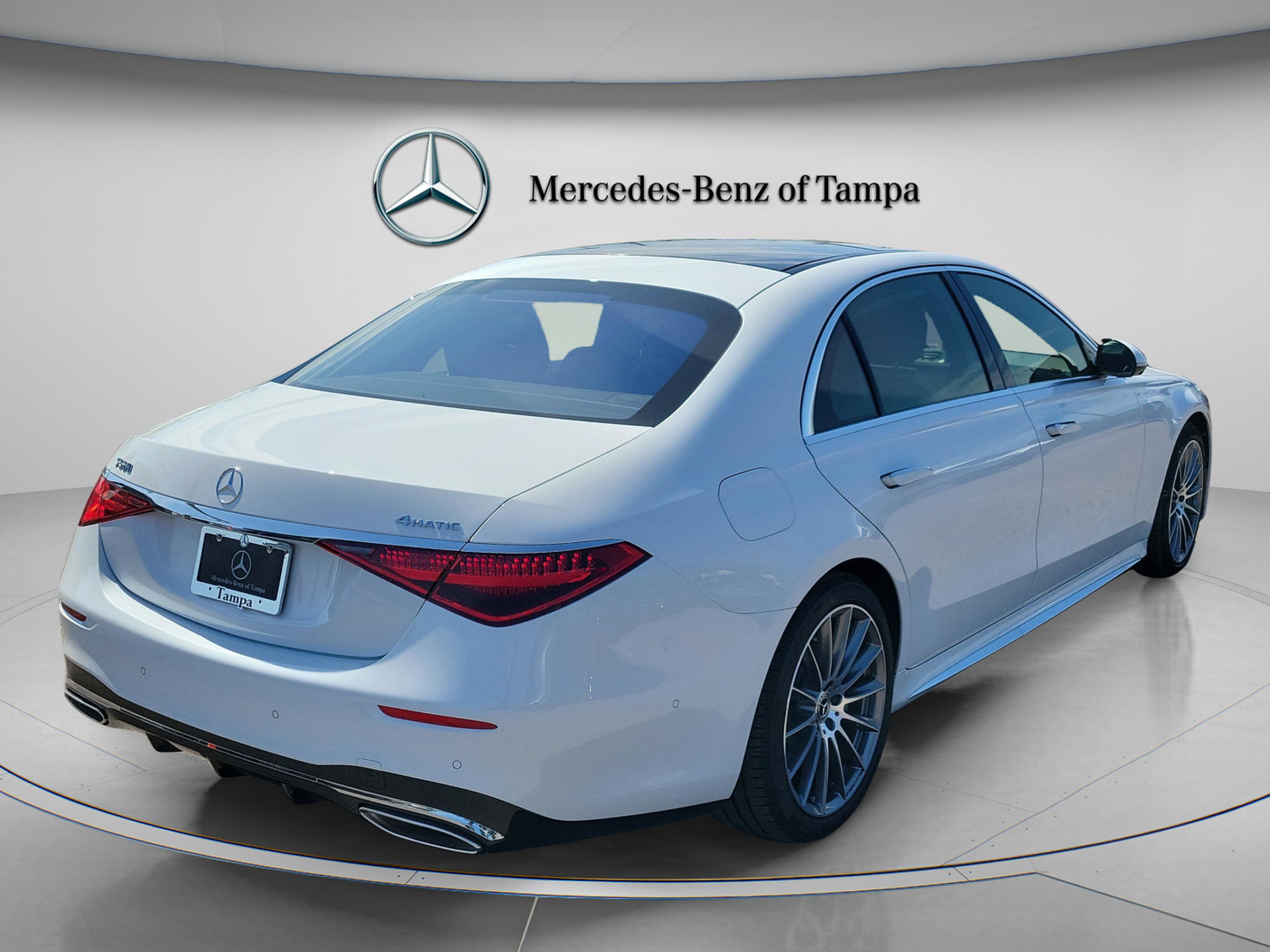 New 2026 Mercedes-Benz S 580 4MATIC Sedan image 3
