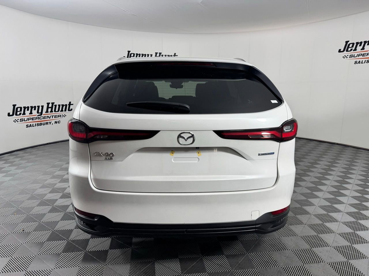 Used 2024 MAZDA CX-90 Plug-In Hybrid w/ Preferred AWD/4WD image 6