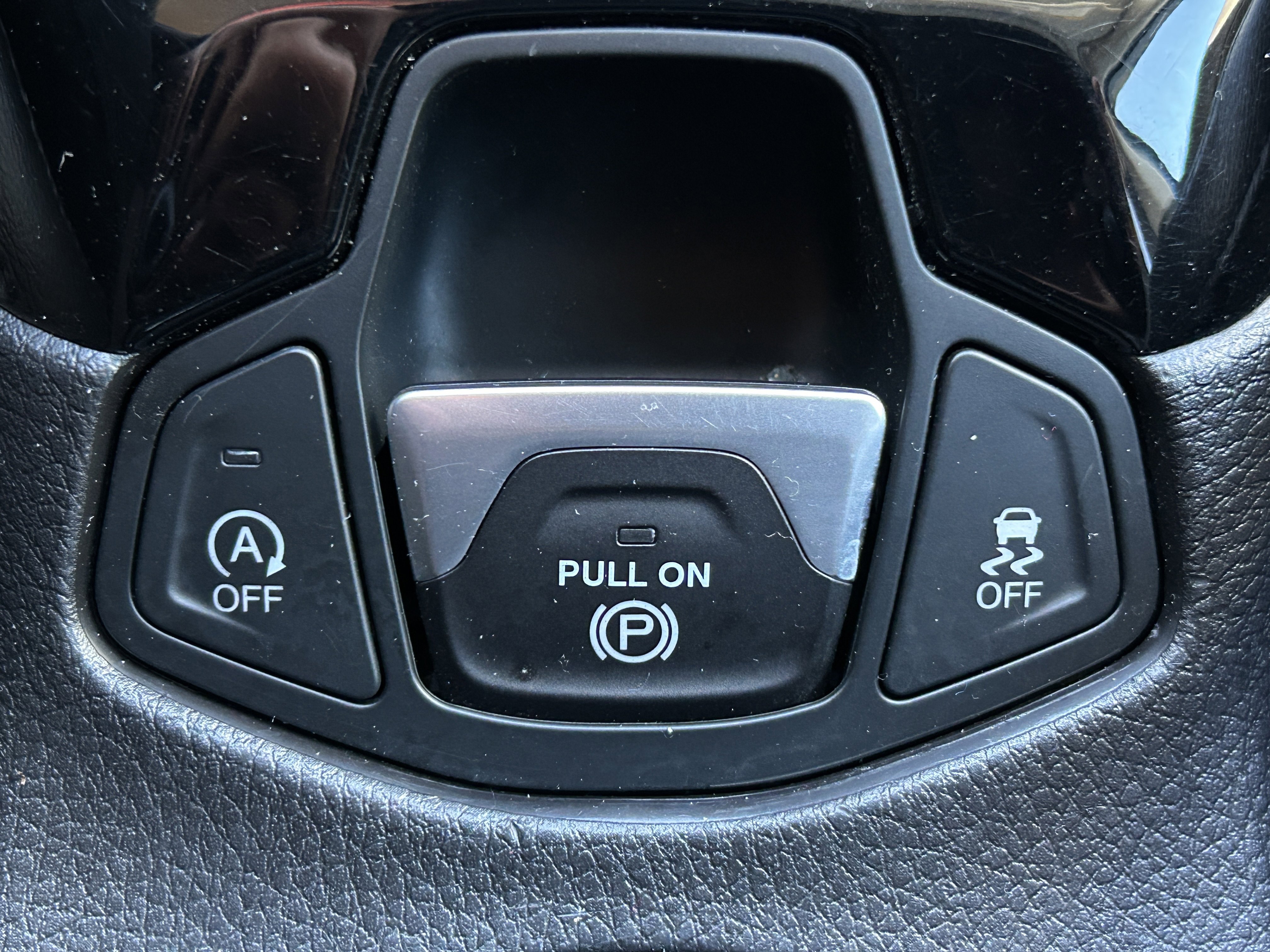 Used 2020 Jeep Compass Latitude AWD/4WD image 33