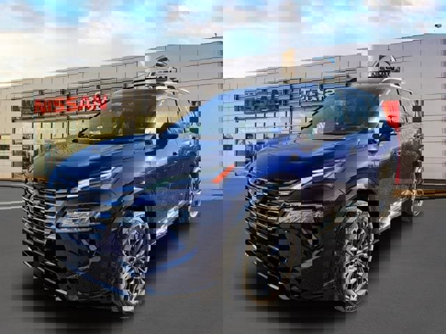 New 2026 Nissan Rogue Platinum w/ Platinum Premium Package image 2