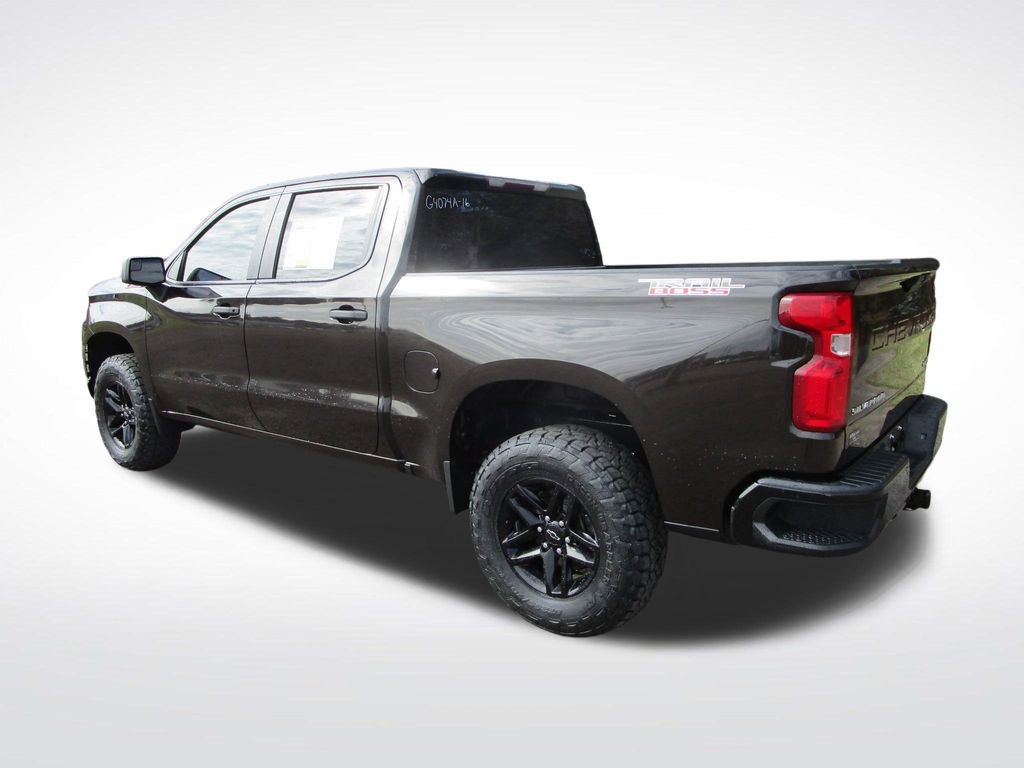 Used 2019 Chevrolet Silverado 1500 Custom Trail Boss w/ Custom Convenience Package image 3
