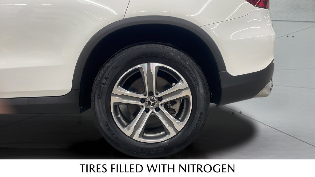 Used 2019 Mercedes-Benz GLC 300 4MATIC image 24
