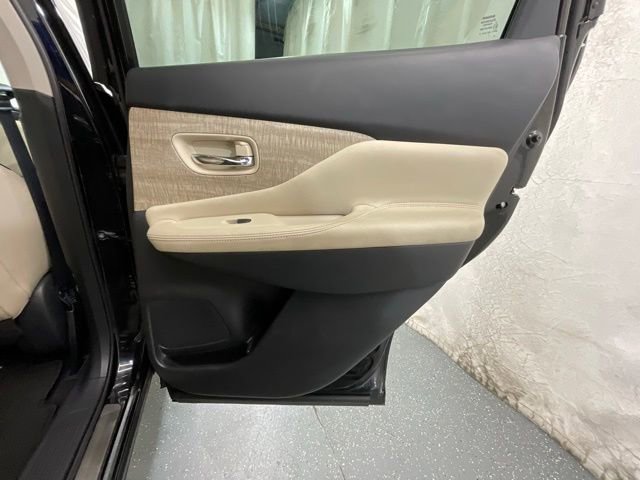 Used 2023 Nissan Murano SL w/ SL Moonroof Package FWD image 24