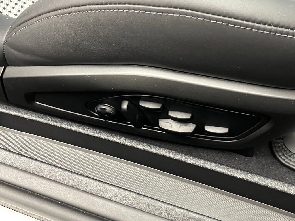 Used 2024 Porsche 911 Turbo S image 37