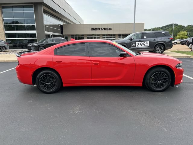 Used 2023 Dodge Charger SXT RWD image 2