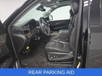 Used 2020 Cadillac Escalade Luxury w/ Escalade Sport Edition image 7