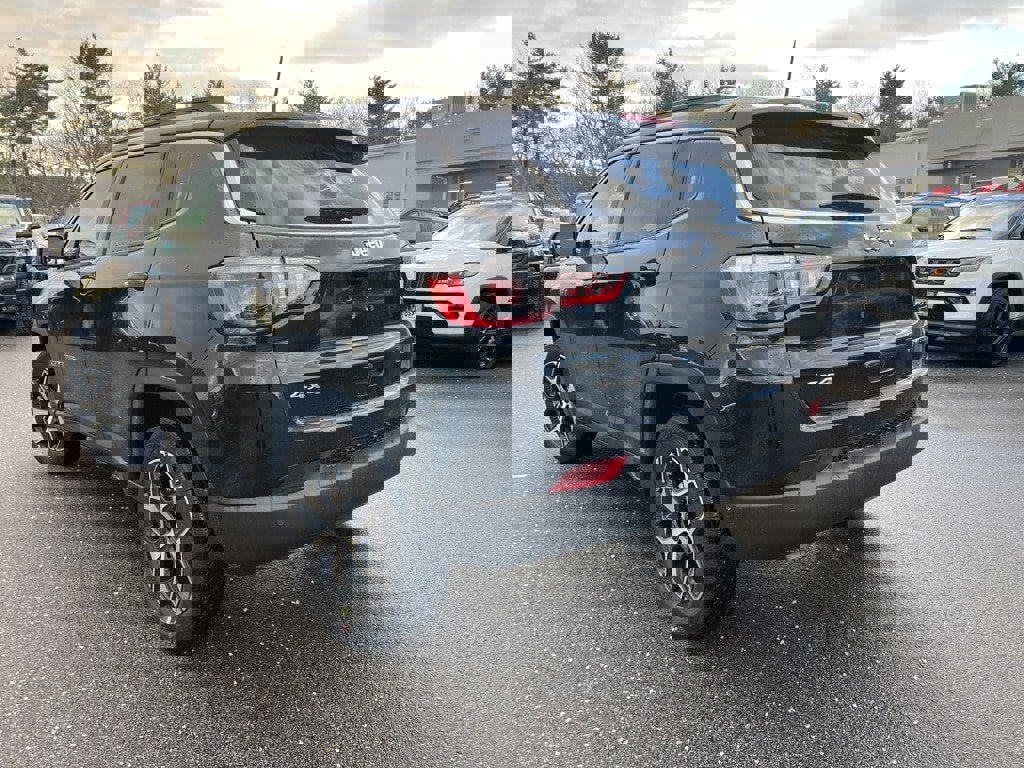 New 2026 Jeep Compass Limited image 5