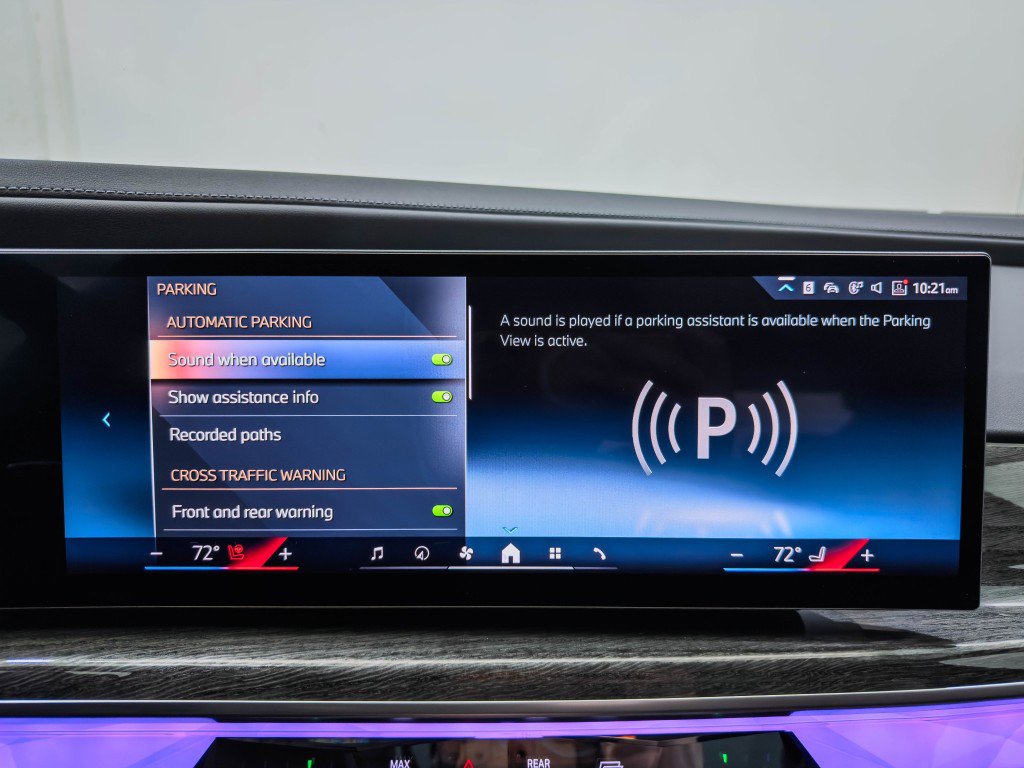 Used 2025 BMW 760i xDrive w/ Executive Package AWD/4WD image 59