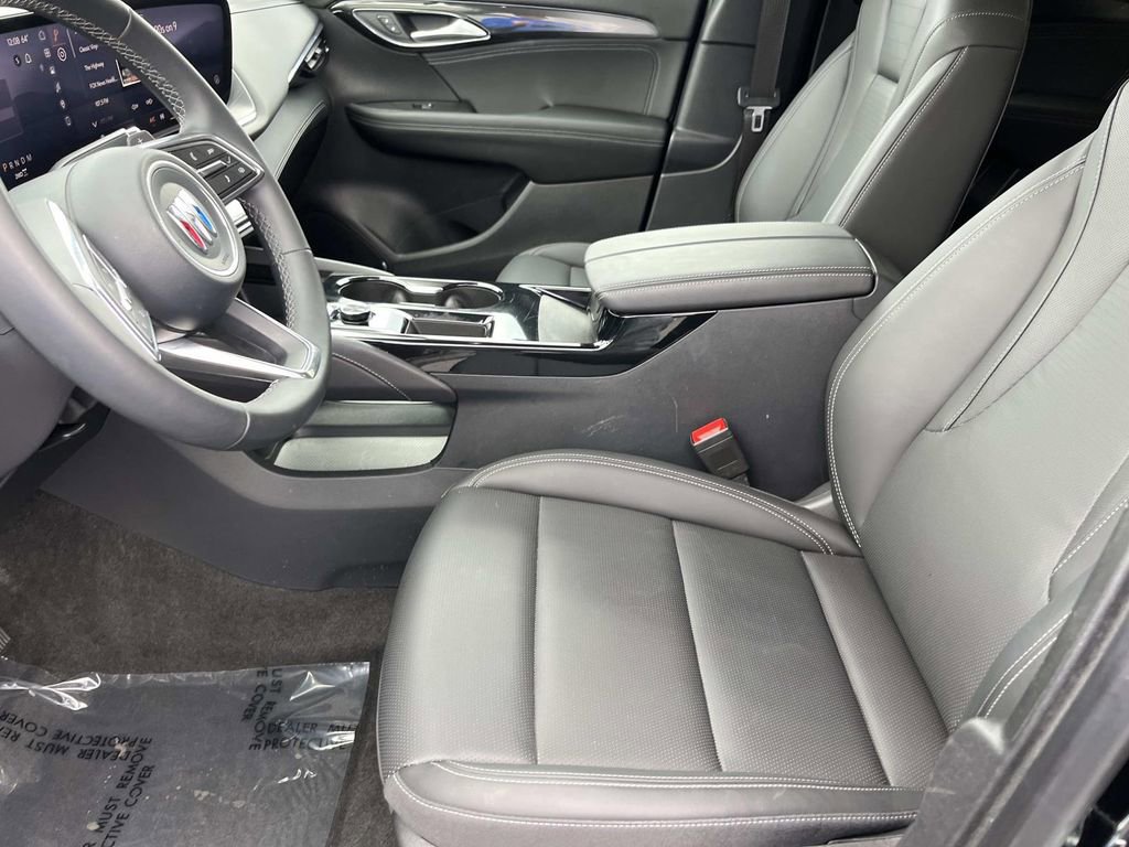 Used 2025 Buick Envision Preferred image 27