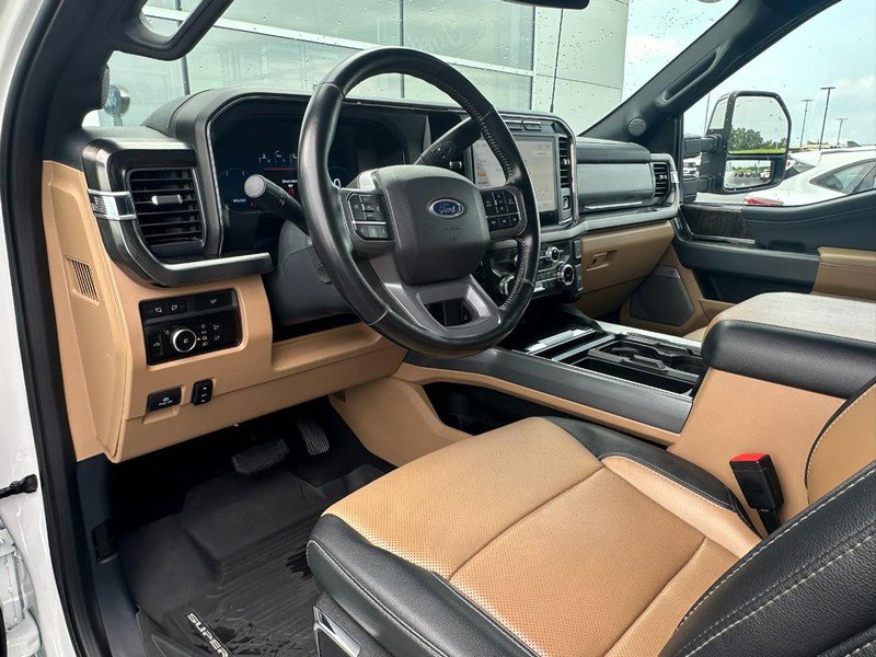 Used 2023 Ford F250 Lariat w/ Chrome Package image 10