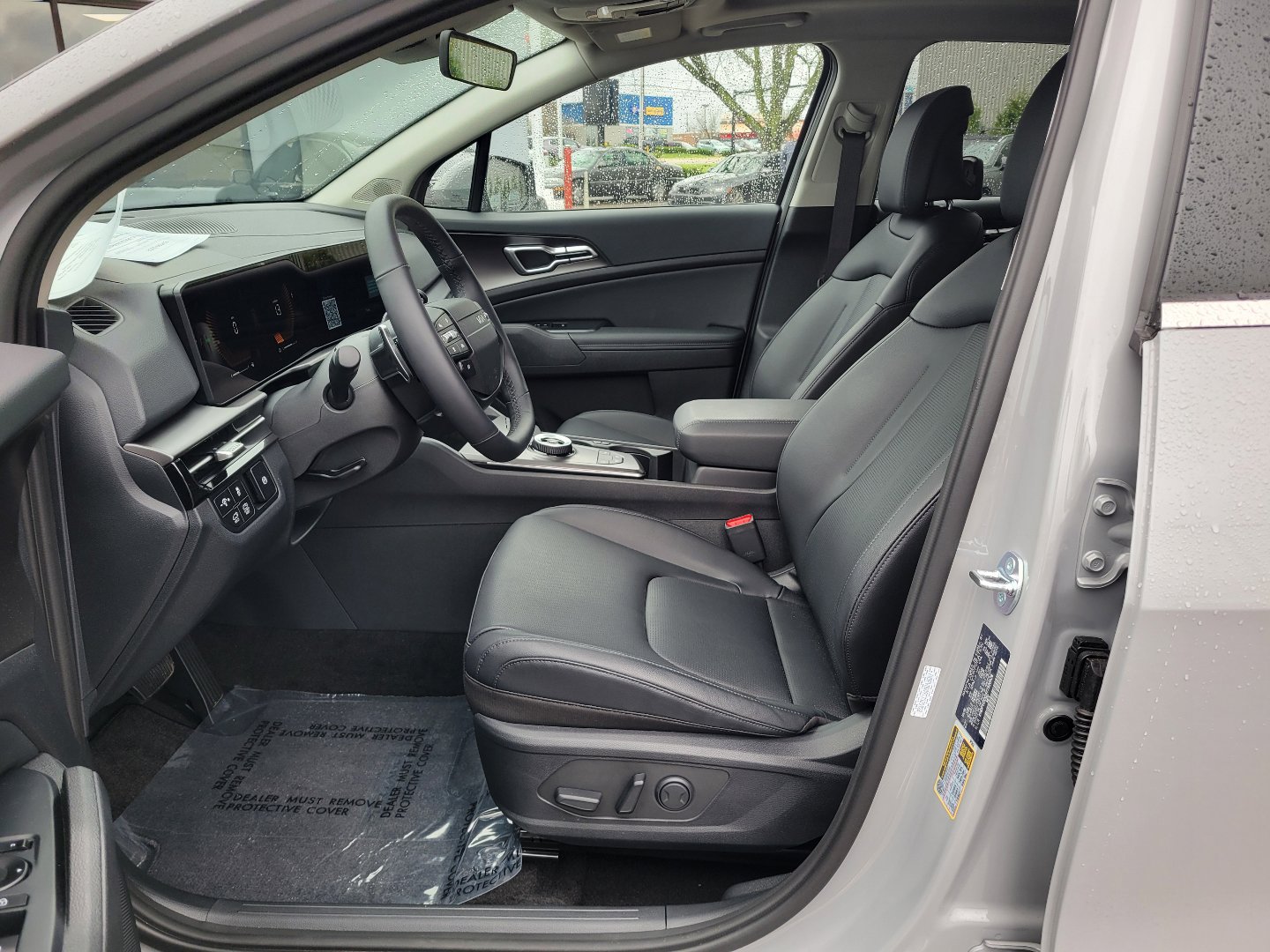 Used 2026 Kia Sportage EX w/ EX Panoramic Sunroof Package image 17