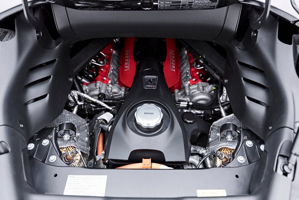 Used 2024 Ferrari SF90 Spider AWD/4WD image 85