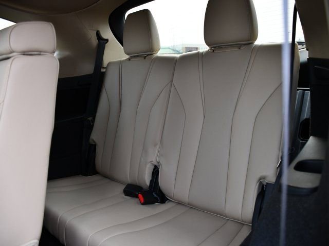 Used 2024 Acura MDX SH-AWD image 16