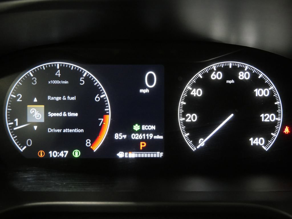 Used 2025 Honda HR-V Sport image 12