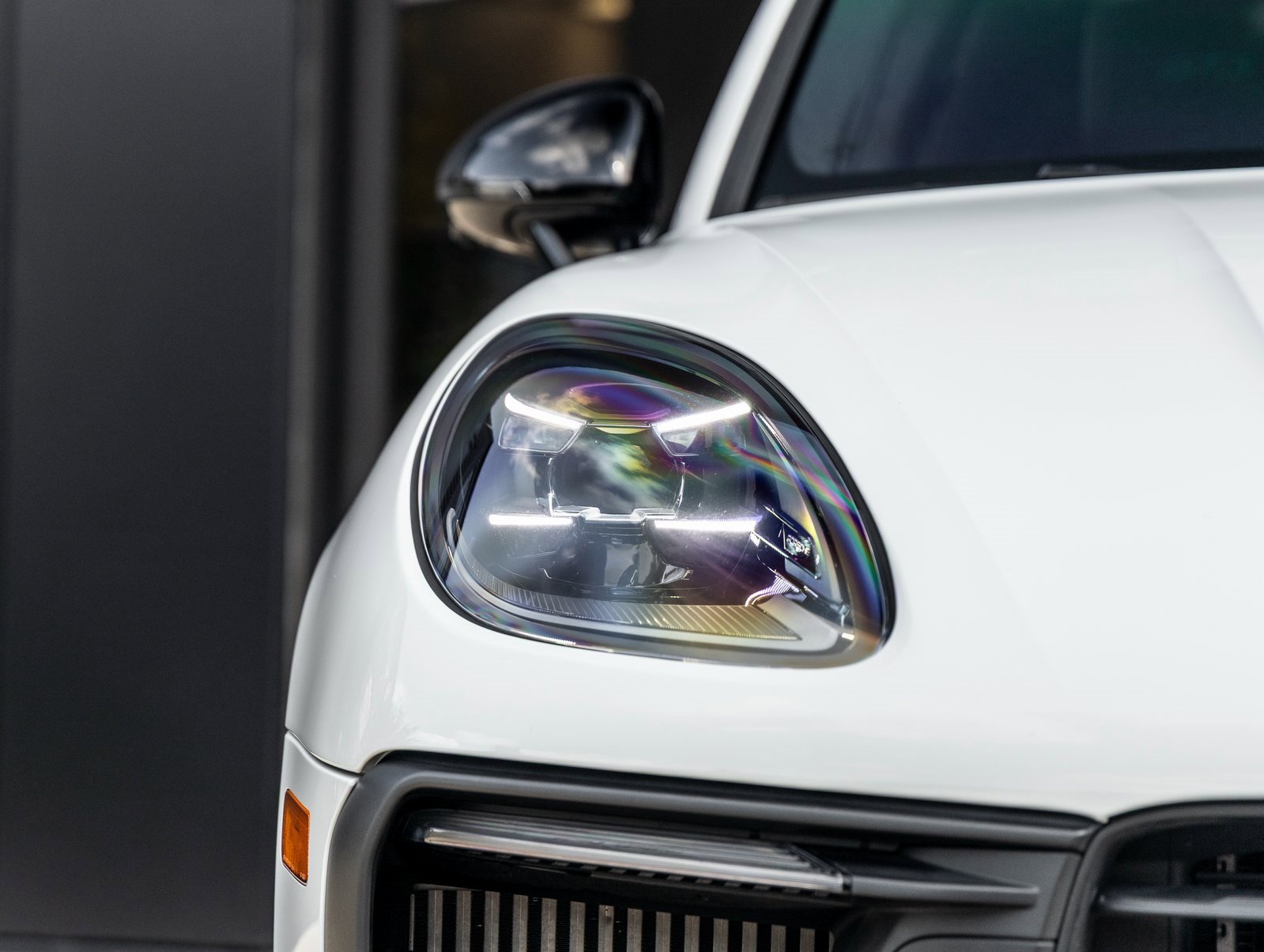 Used 2023 Porsche Macan GTS image 16